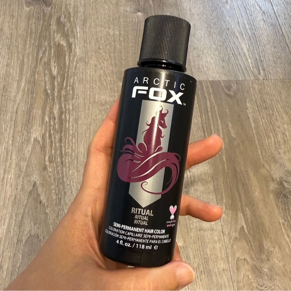 Arctic Fox Semi-Permanent Hair Color